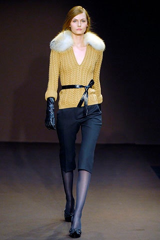 black tailored cropped pants