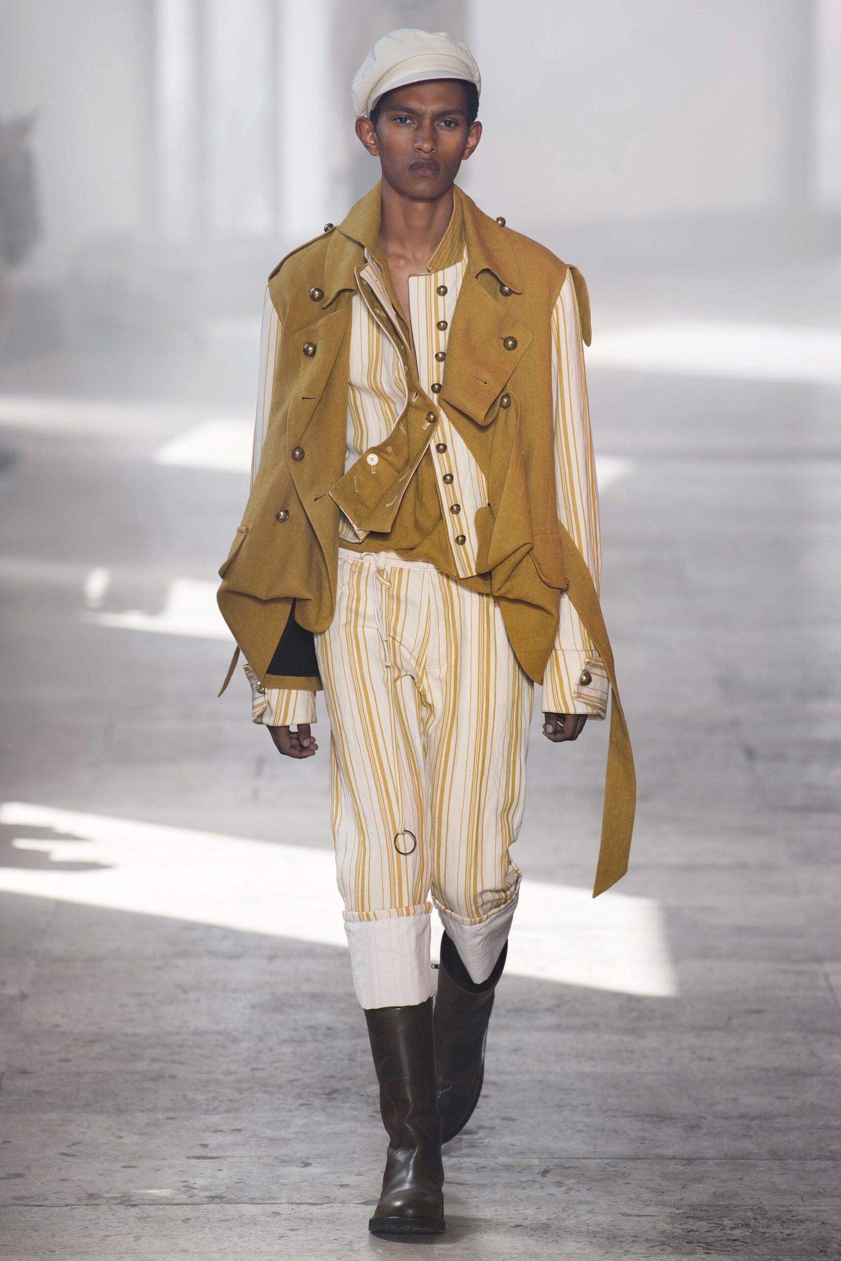 yellow cotton long-sleeve collared fitted buttoned jacket