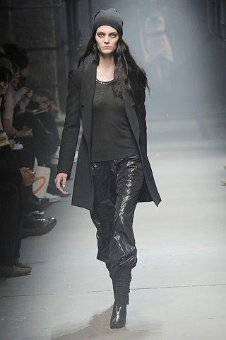 black vinyl relaxed zippered shiny pants