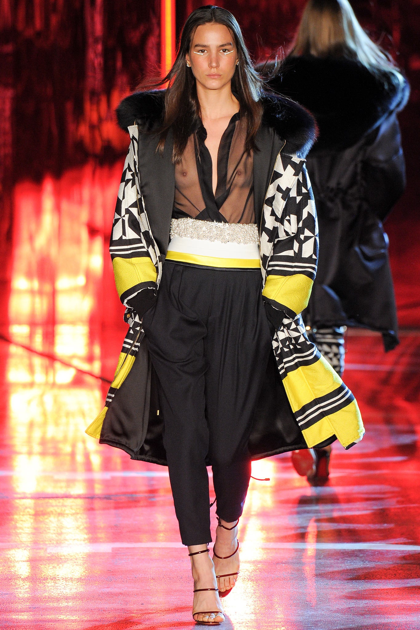 relaxed black printed coat