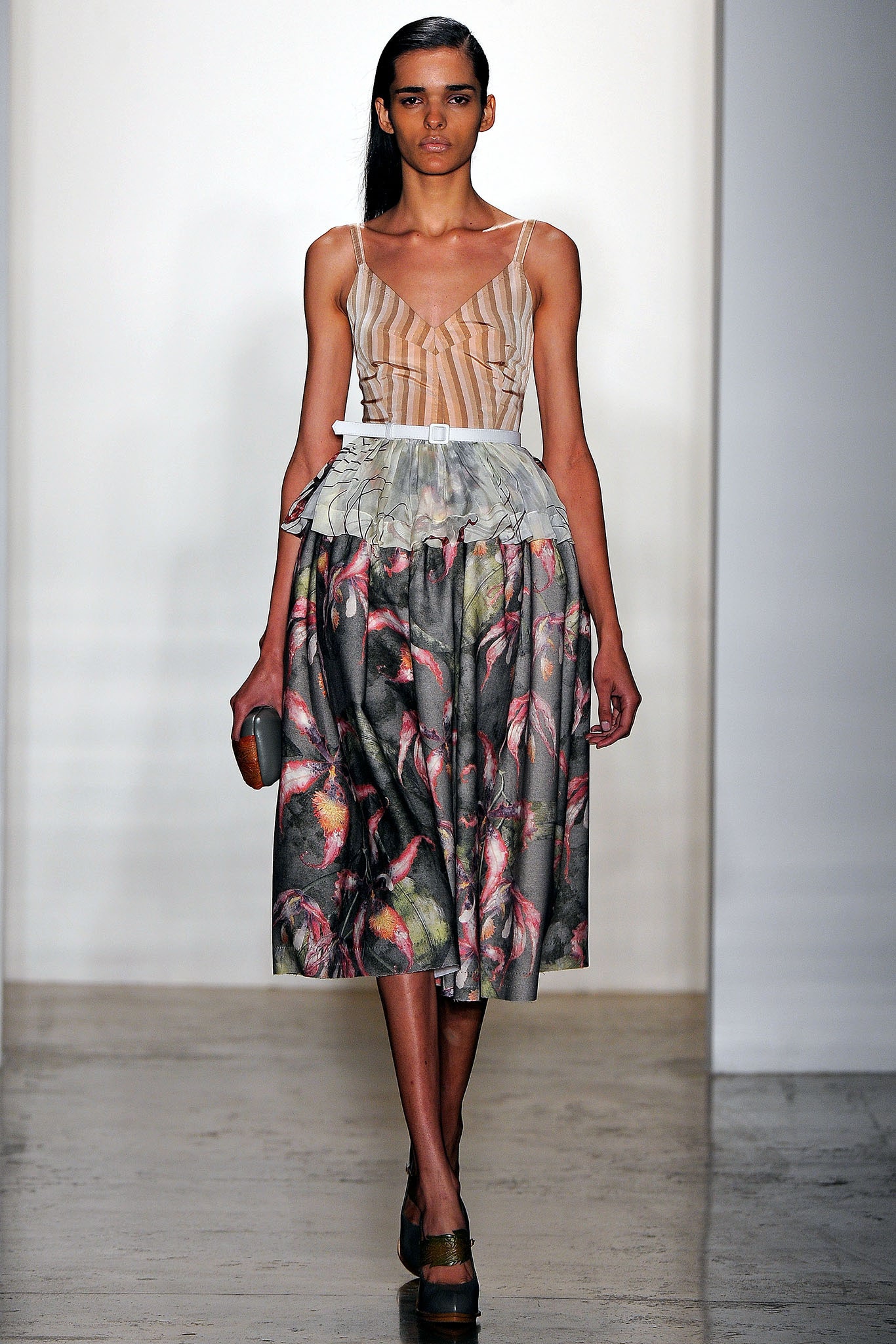 beige striped sleeveless top with multi pleated skirt