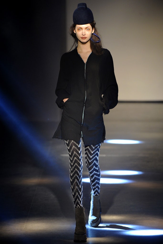 black cotton fitted zigzag leggings