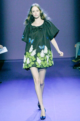 black relaxed sleeveless dress