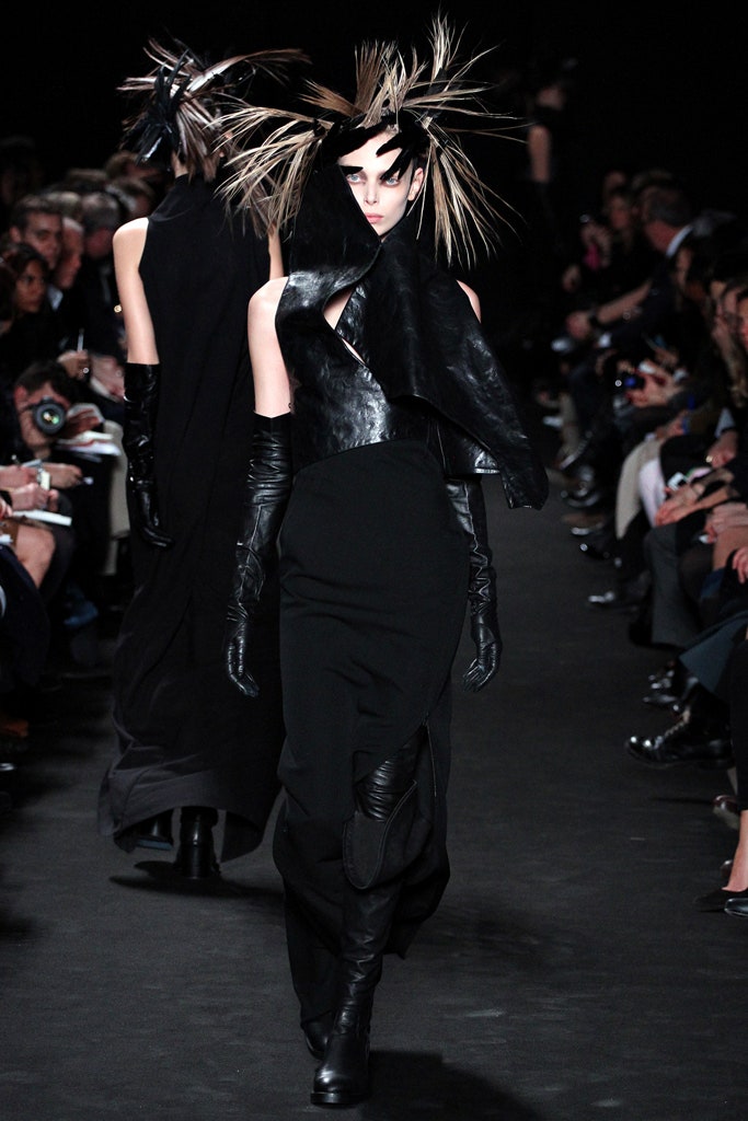 black leather fitted dress and gloves