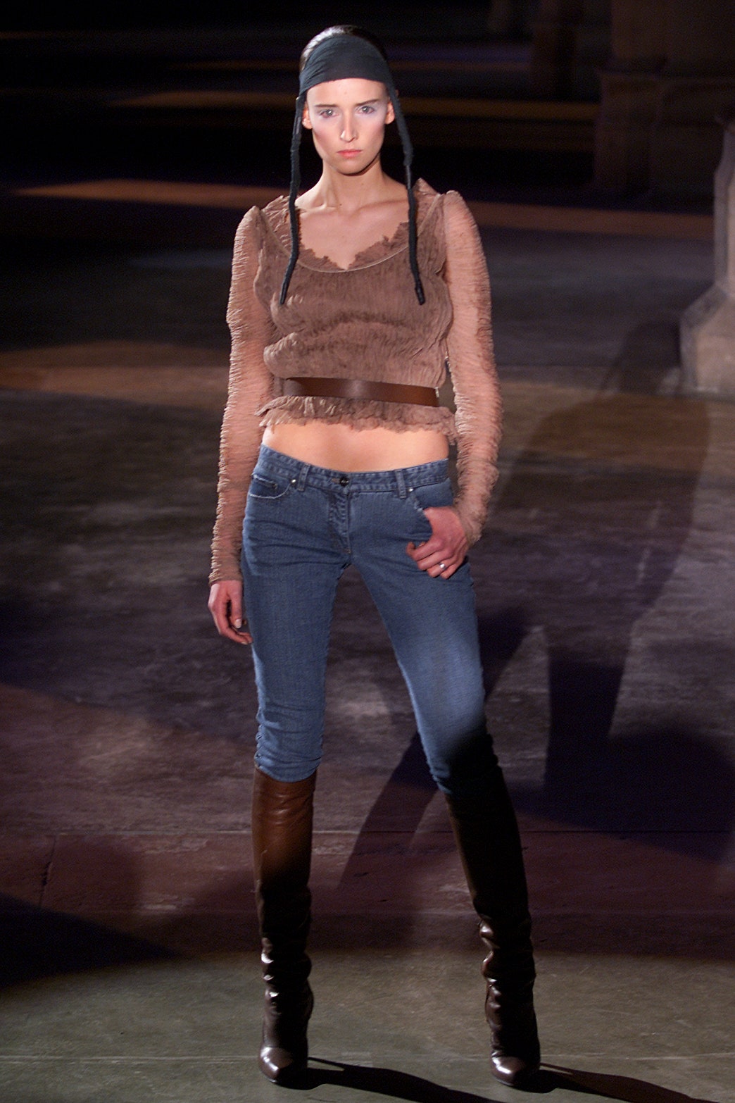 brown fur long-sleeve scoop-neck fitted ruffled cropped top