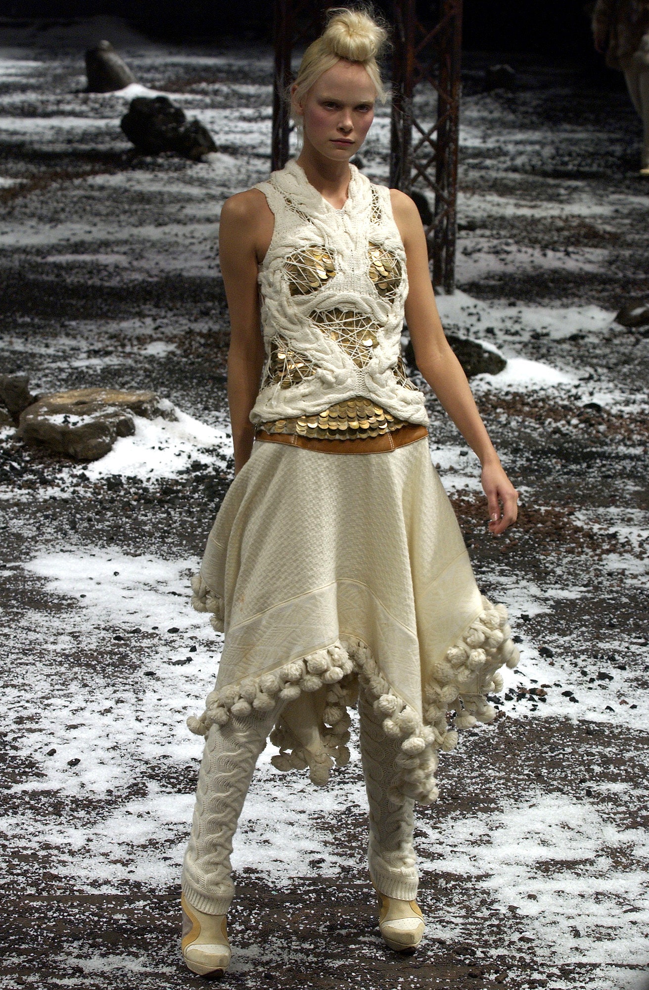 white cotton asymmetric relaxed tiered skirt