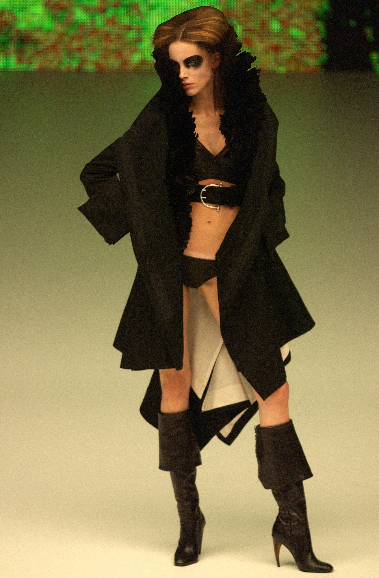 black fur long-sleeve collared fitted draped coat
