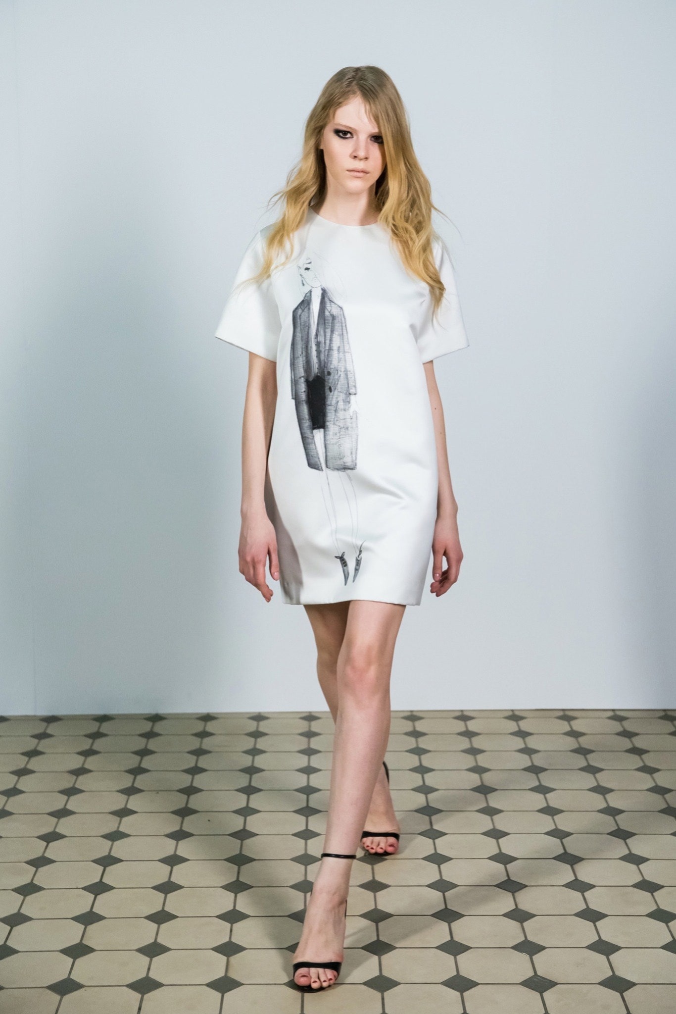 white fitted printed dress