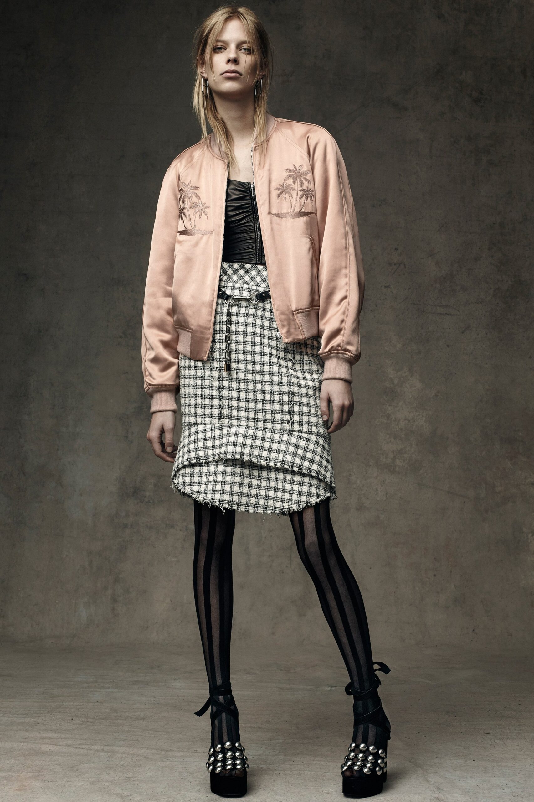 pink silk long-sleeve collared fitted embroidered jacket