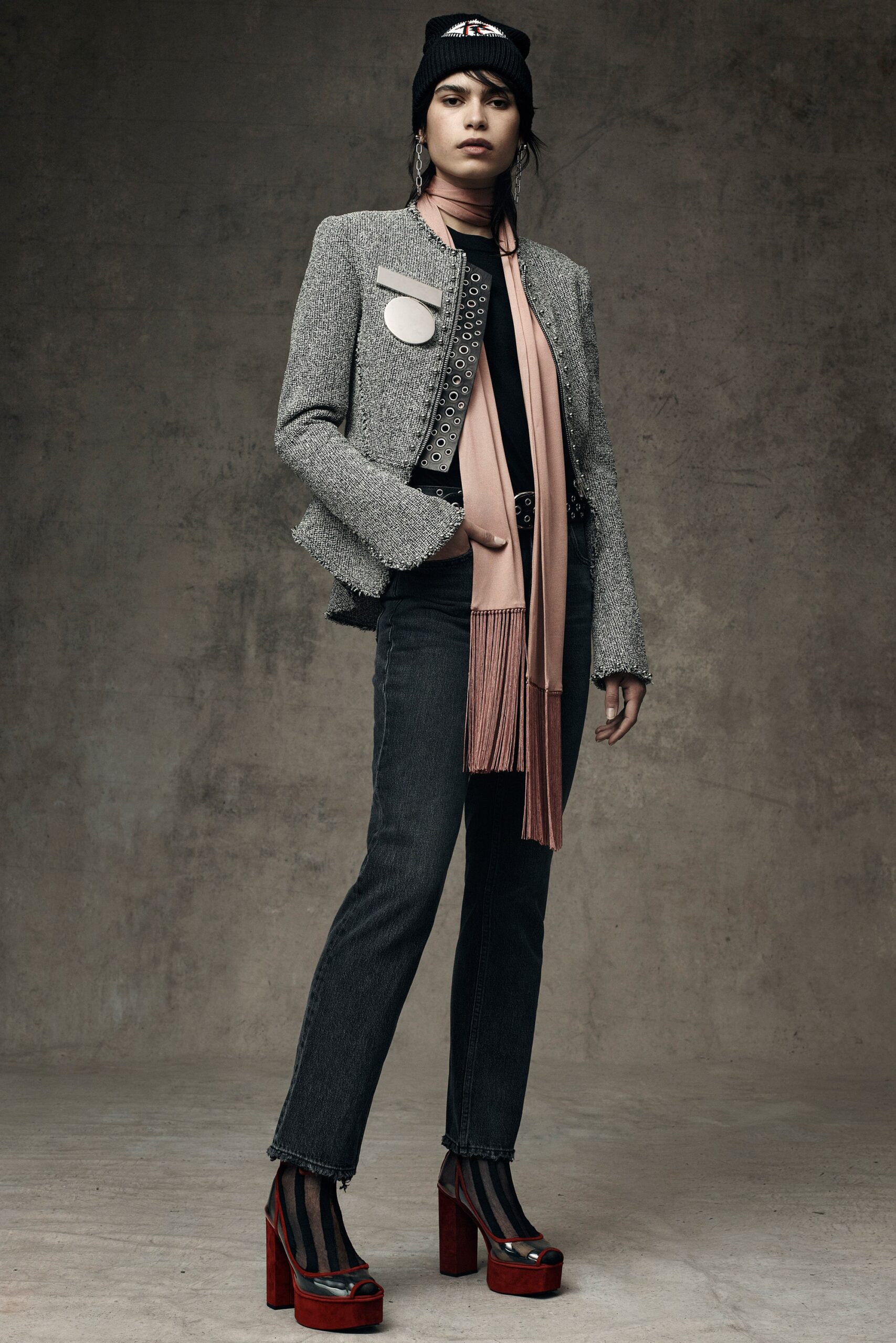 gray tweed long-sleeve collared tailored buttoned jacket