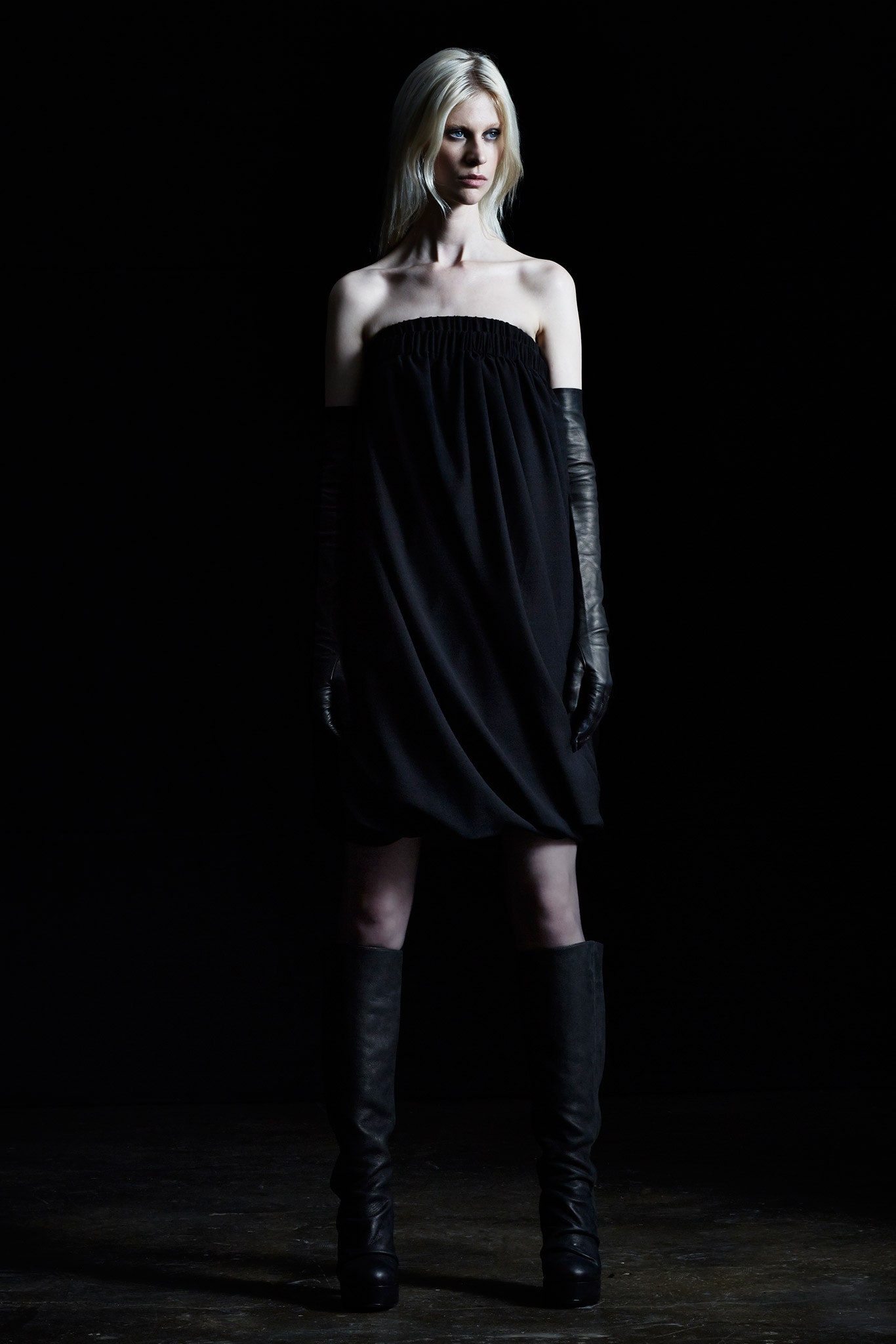 black strapless relaxed dress