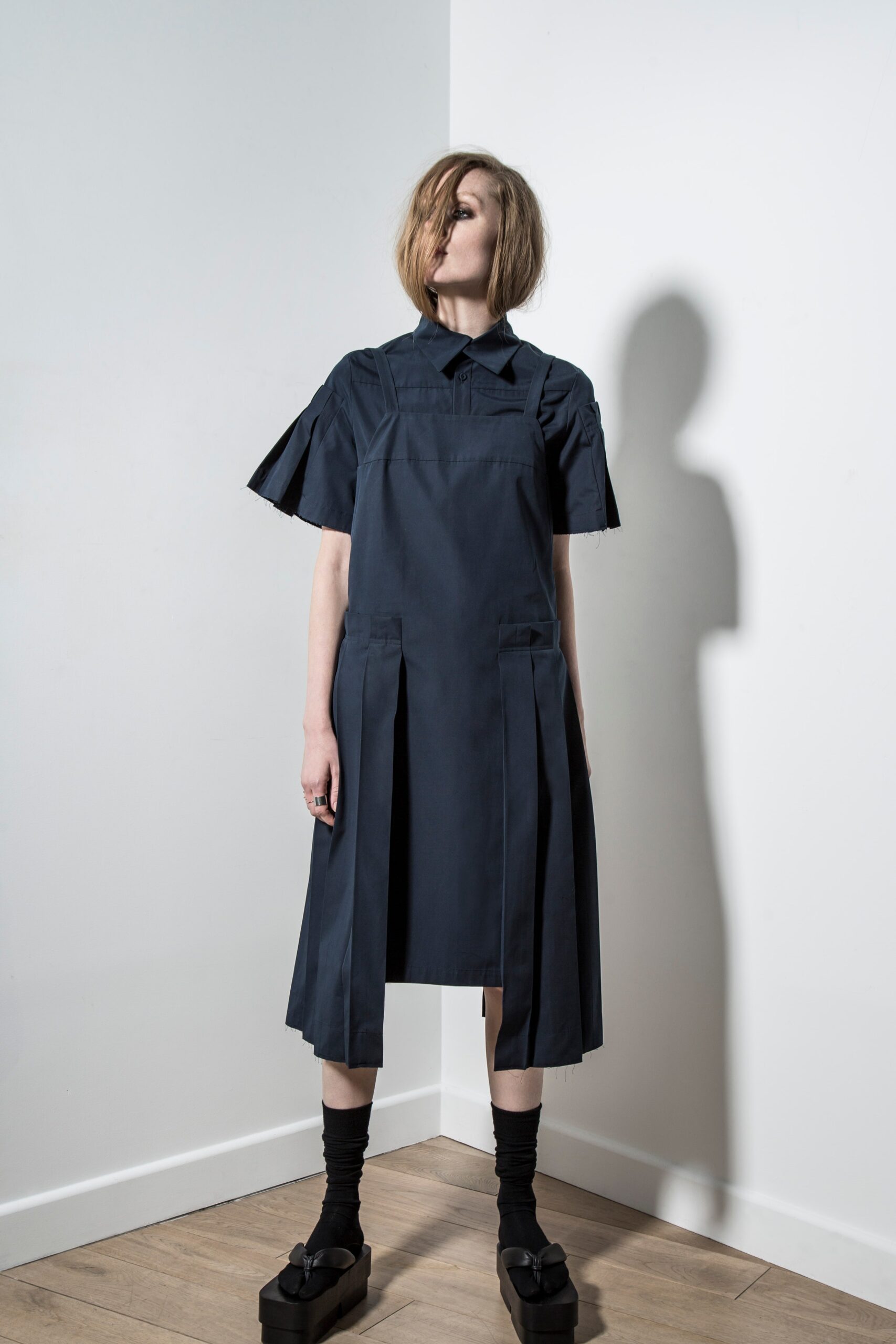 blue cotton collared midi dress