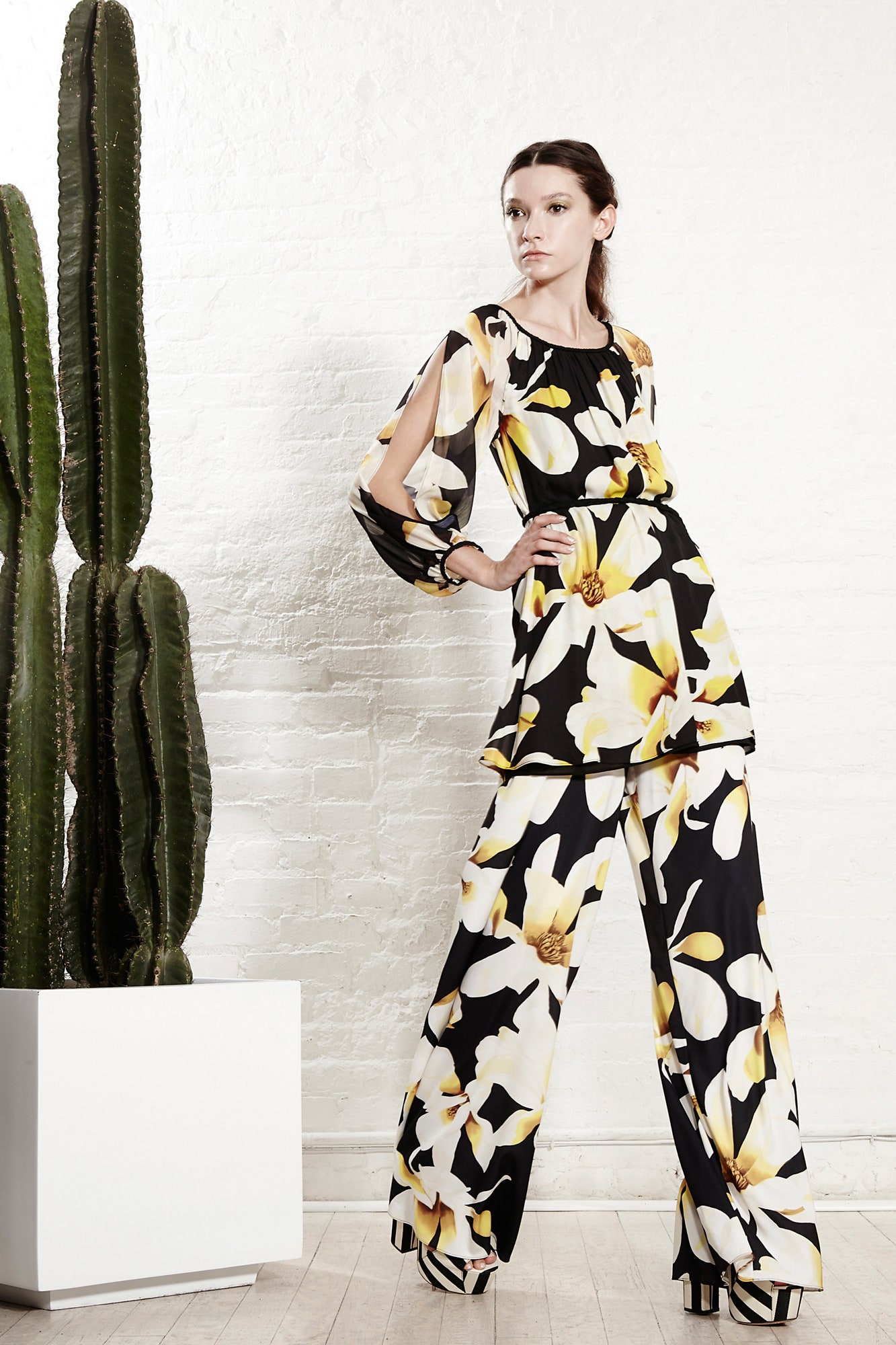 floral black relaxed top and pants