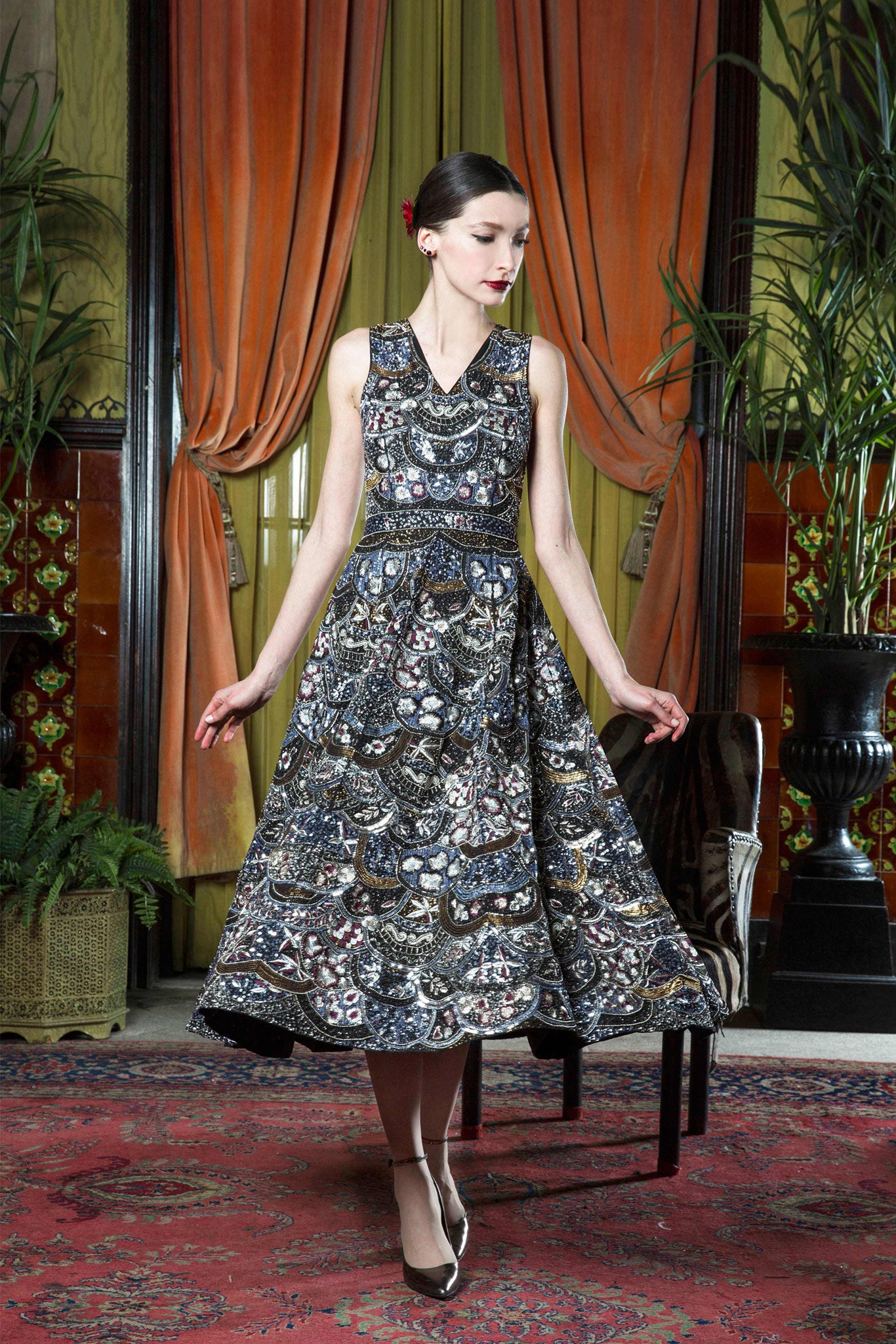 black multi-printed sleeveless dress