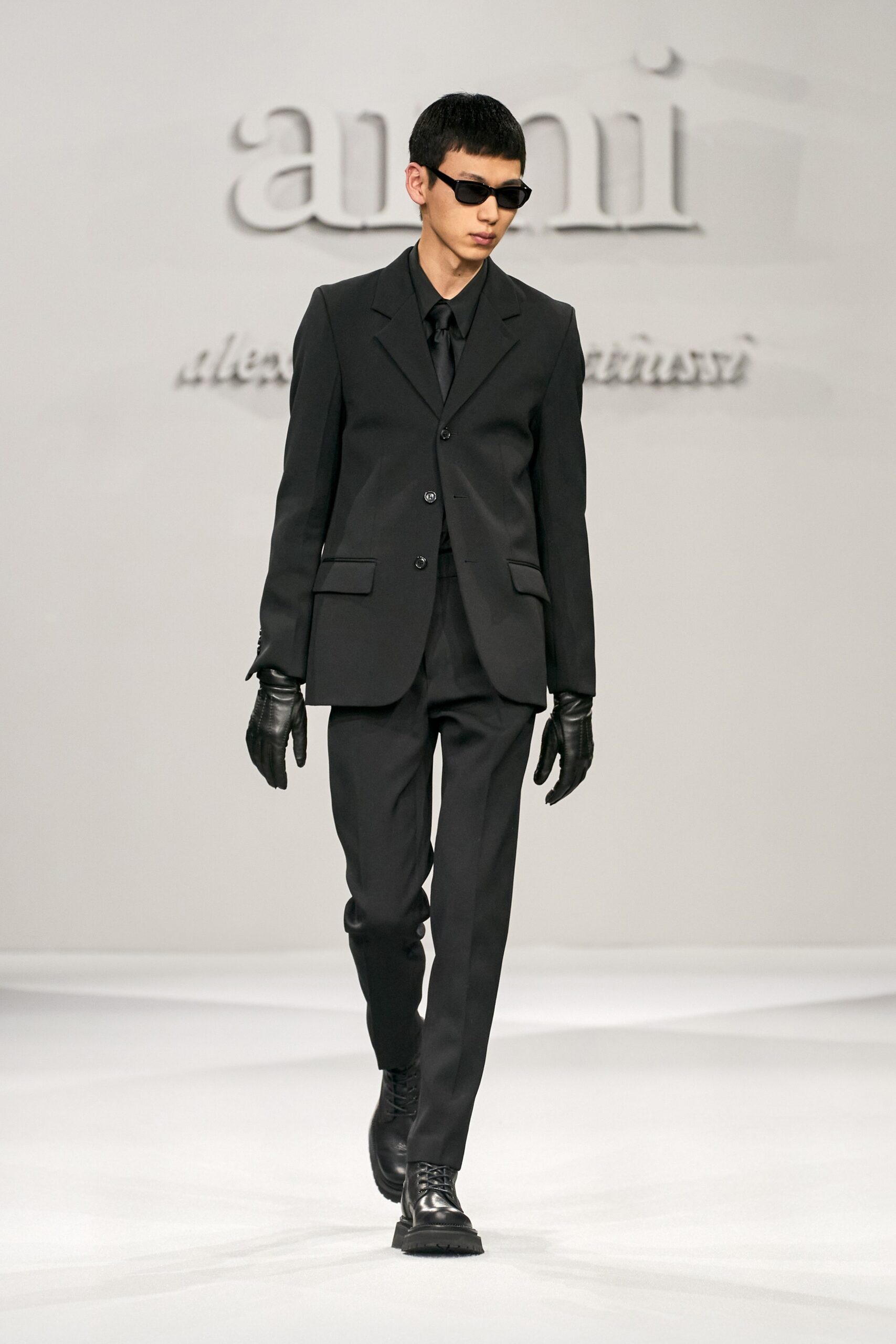 black tailored suit with accessories