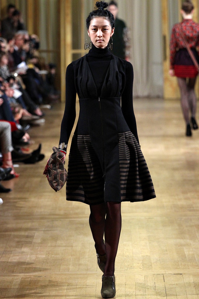 black wool fitted midi dress