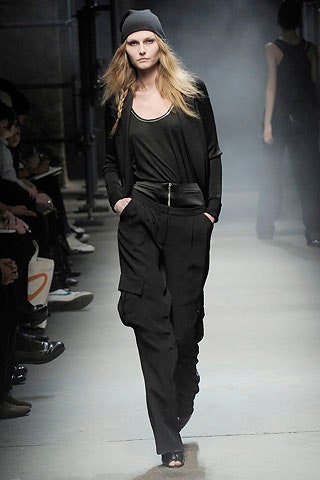 black cotton relaxed cargo pants