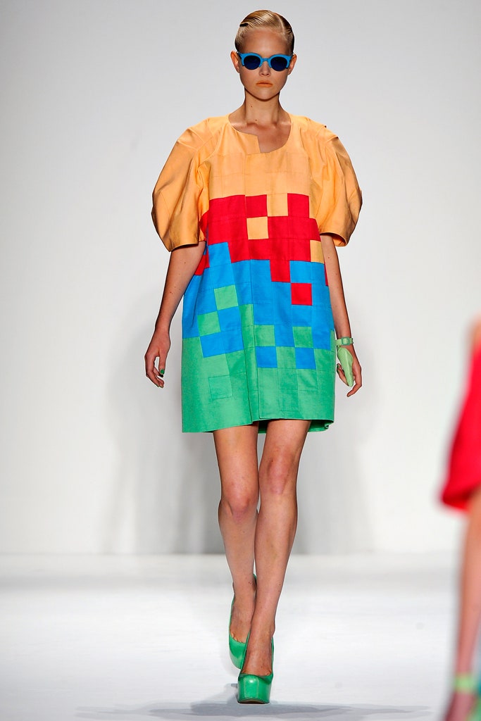 color-blocked short dress