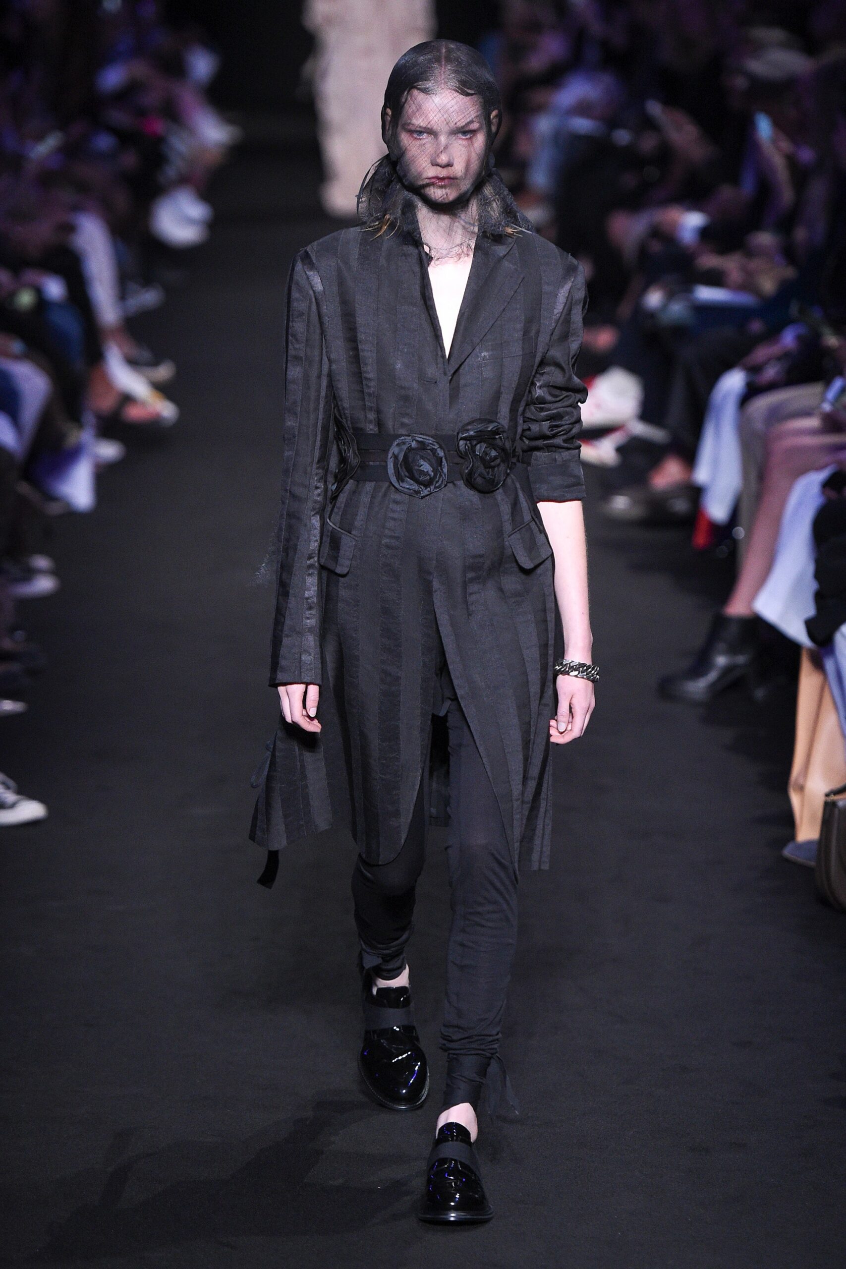black fitted jacket and pants