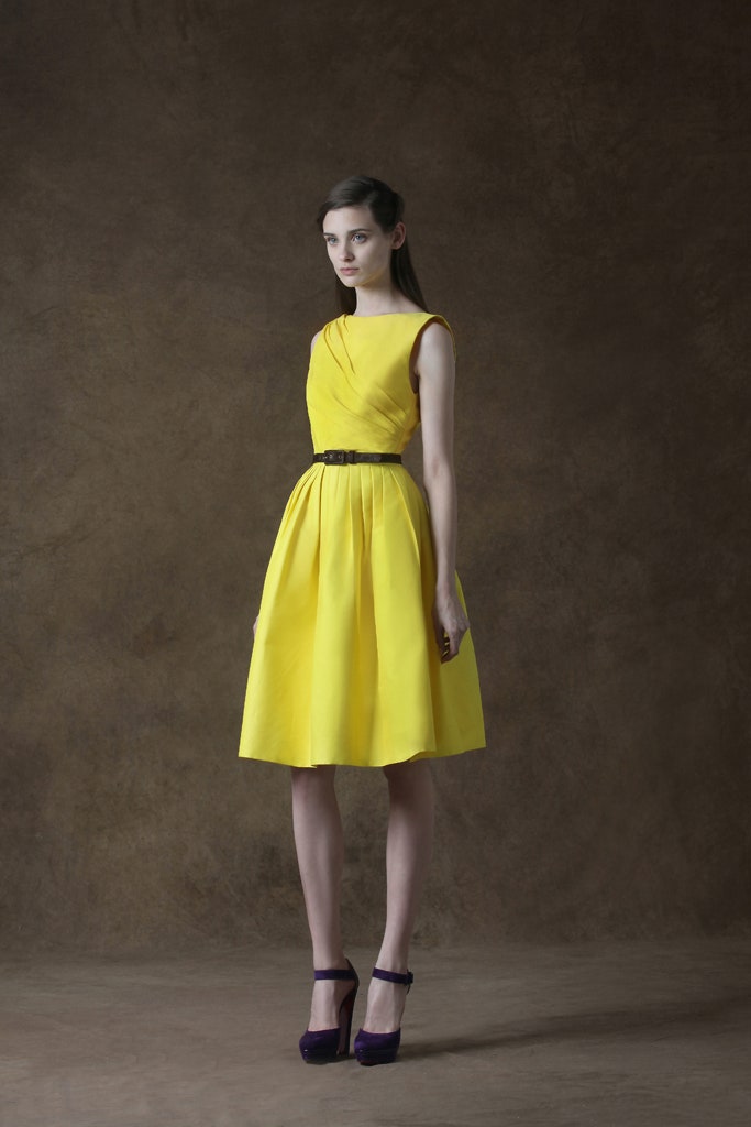 yellow midi dress with purple heels