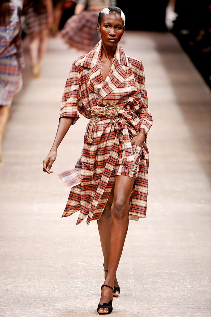 red cotton long-sleeve collared fitted checked belted trench