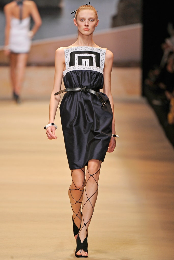black and white sleeveless dress