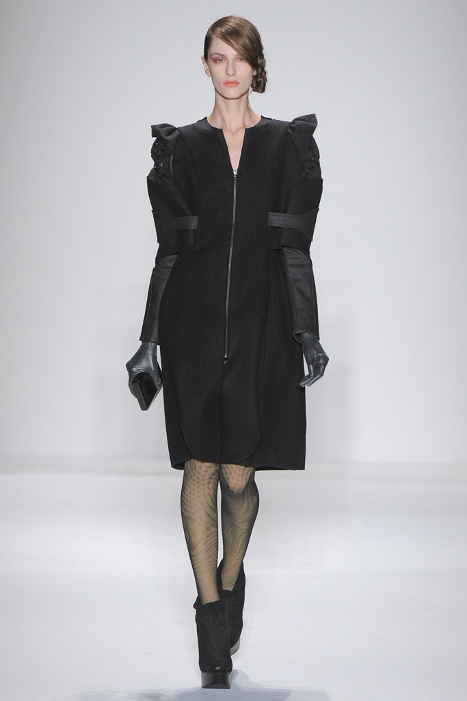 black fitted coat with gloves