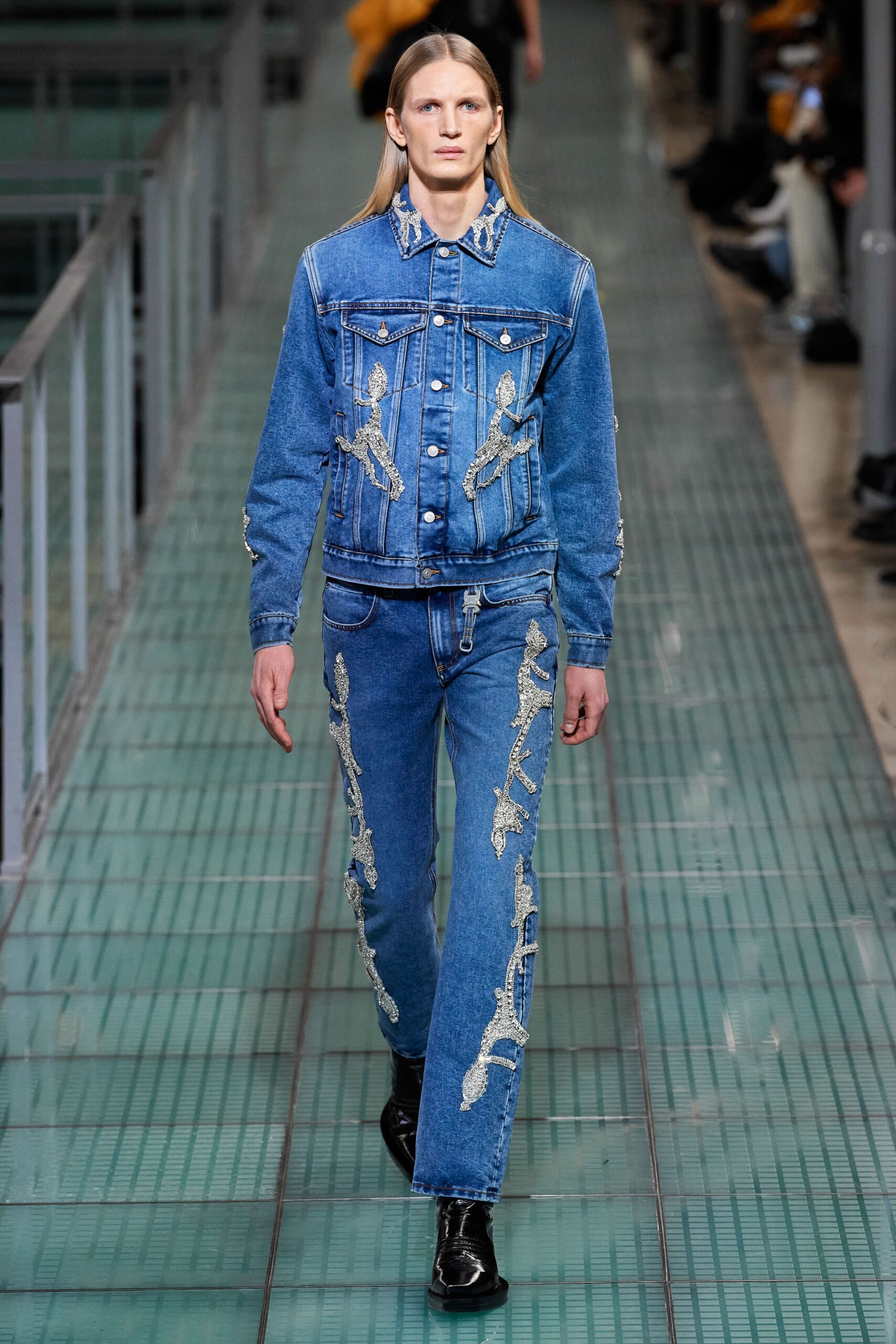 blue denim long-sleeve collared fitted buttoned embroidered jacket