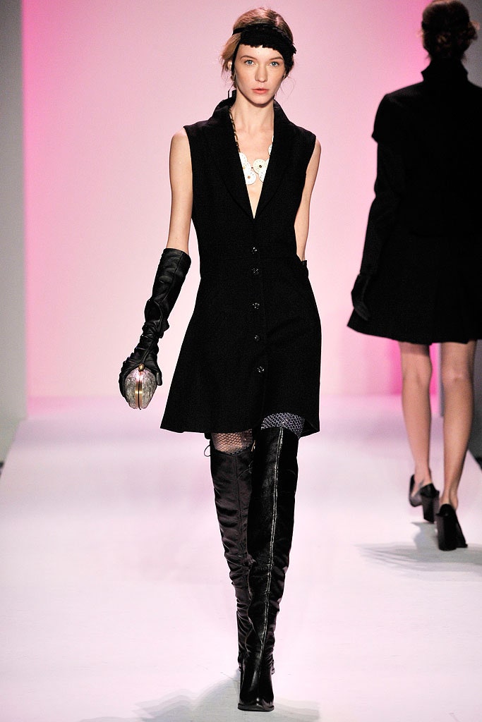 black wool sleeveless v-neck fitted buttoned mini dress