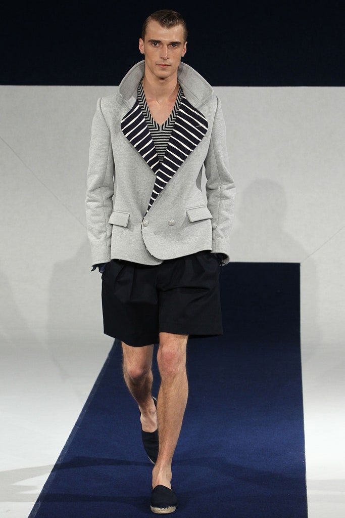 gray cotton long-sleeve collared structured layered jacket