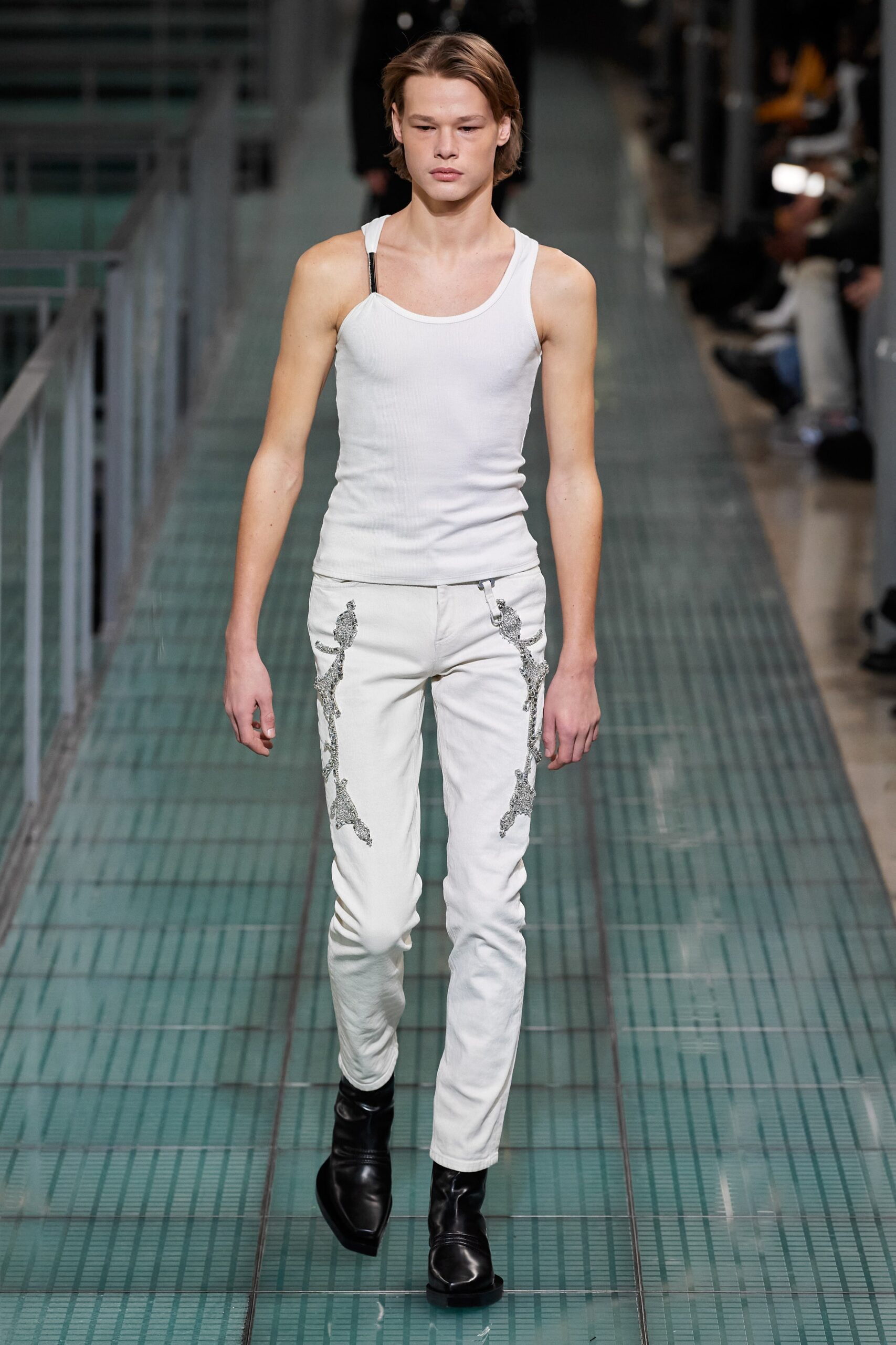 white denim slim embroidered pants