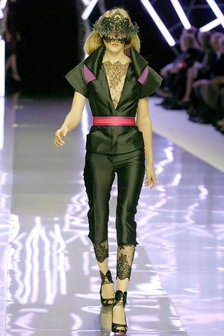 black silk short-sleeve v-neck fitted zippered pencil jumpsuit