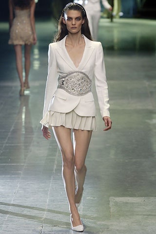 white silk long-sleeve v-neck fitted buttoned blazer