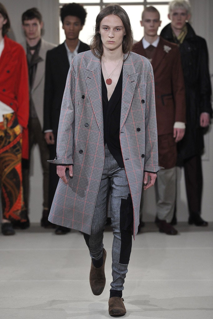 gray wool coat with black shirt