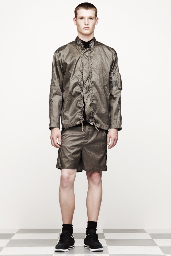 gray jersey long-sleeve collared relaxed zippered jacket