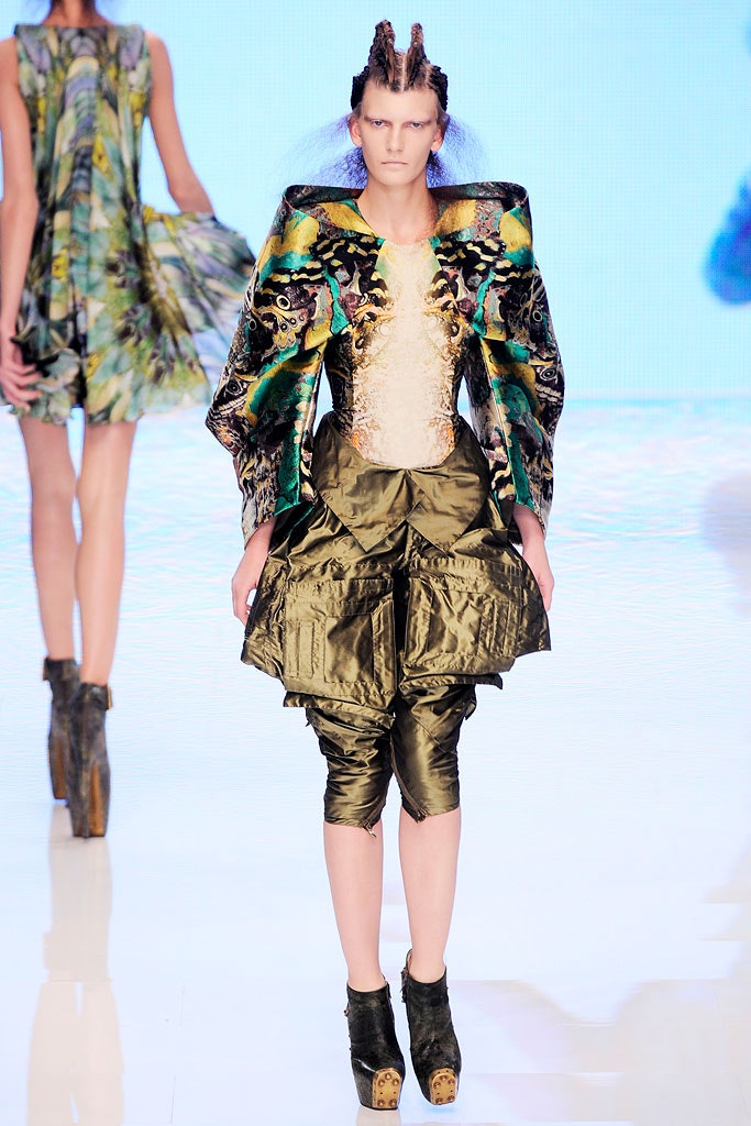 multi silk long-sleeve collared structured layered jacket