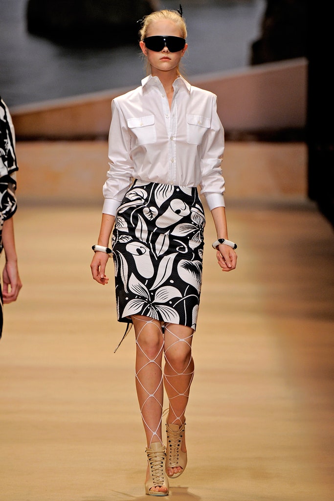 white fitted shirt and black pencil skirt