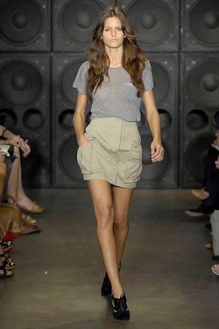 gray cotton sleeveless v-neck fitted sheer top