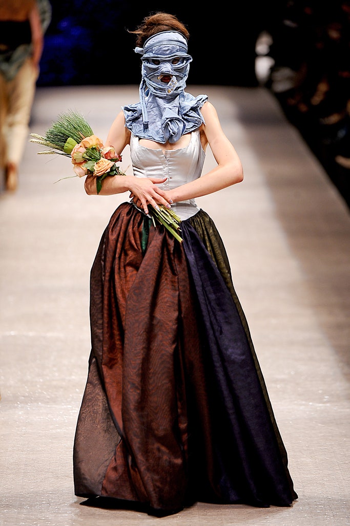 black silk fitted tiered flowing midi skirt