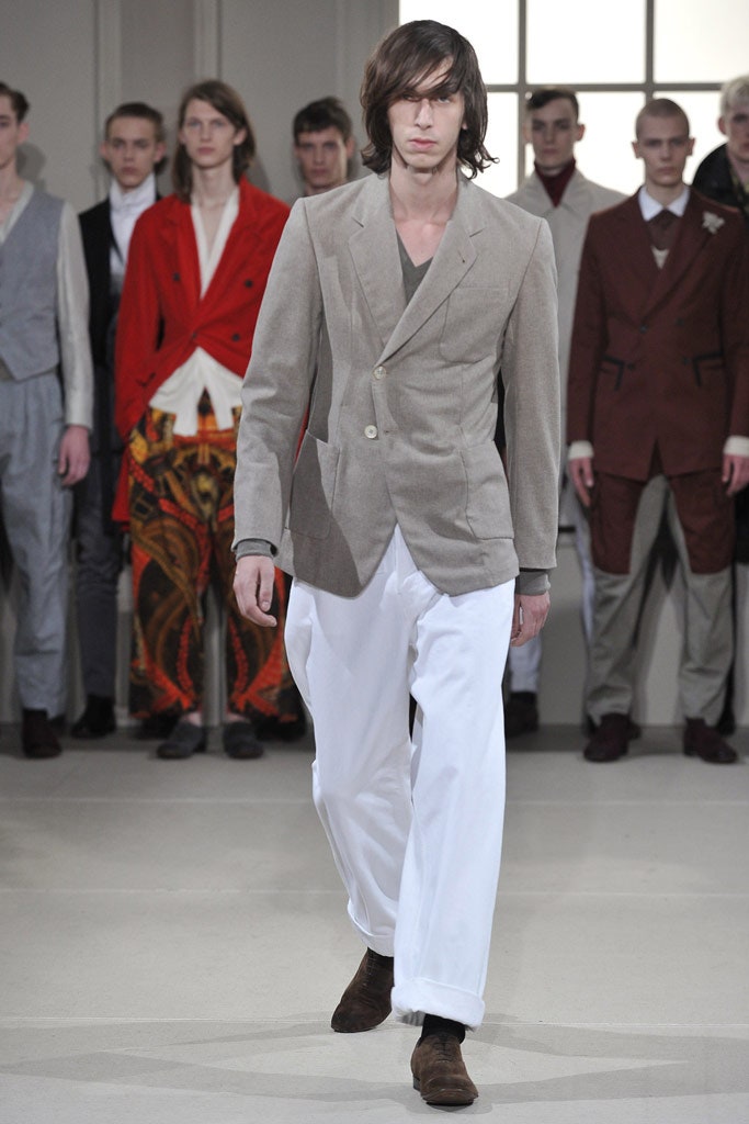 beige tailored blazer and white relaxed pants