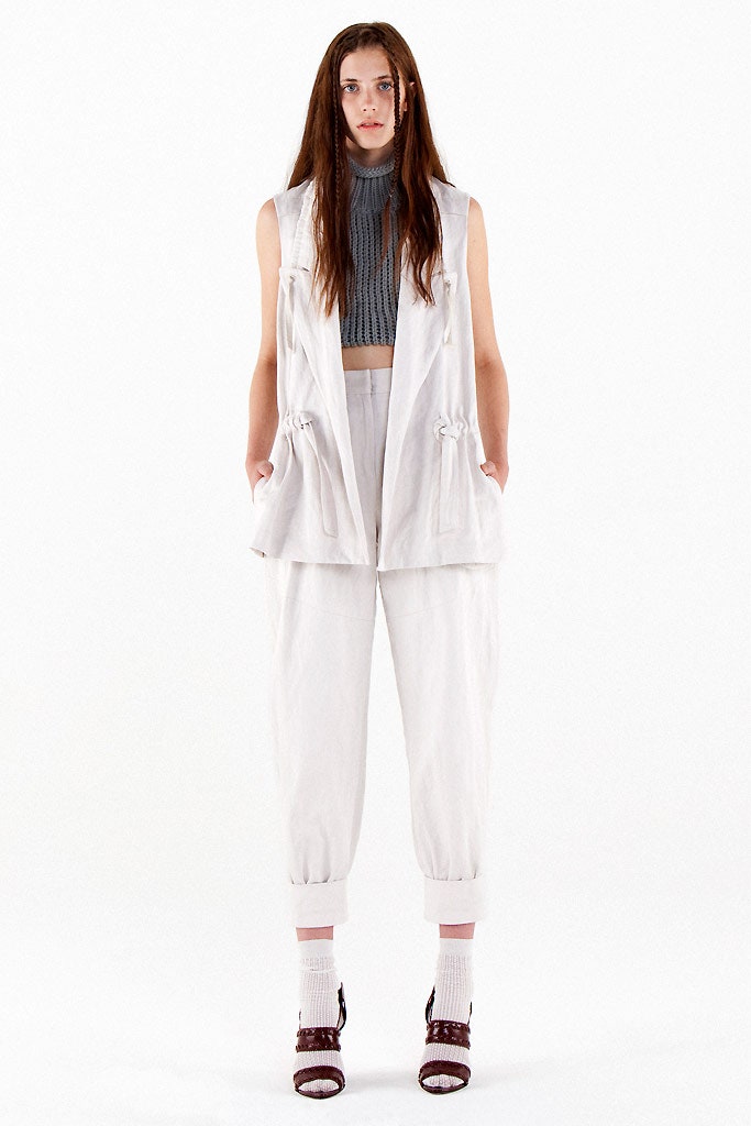 white relaxed vest gray fitted top