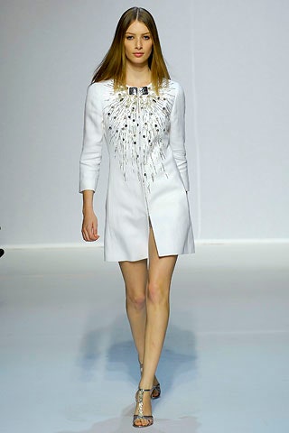white fitted long-sleeve dress