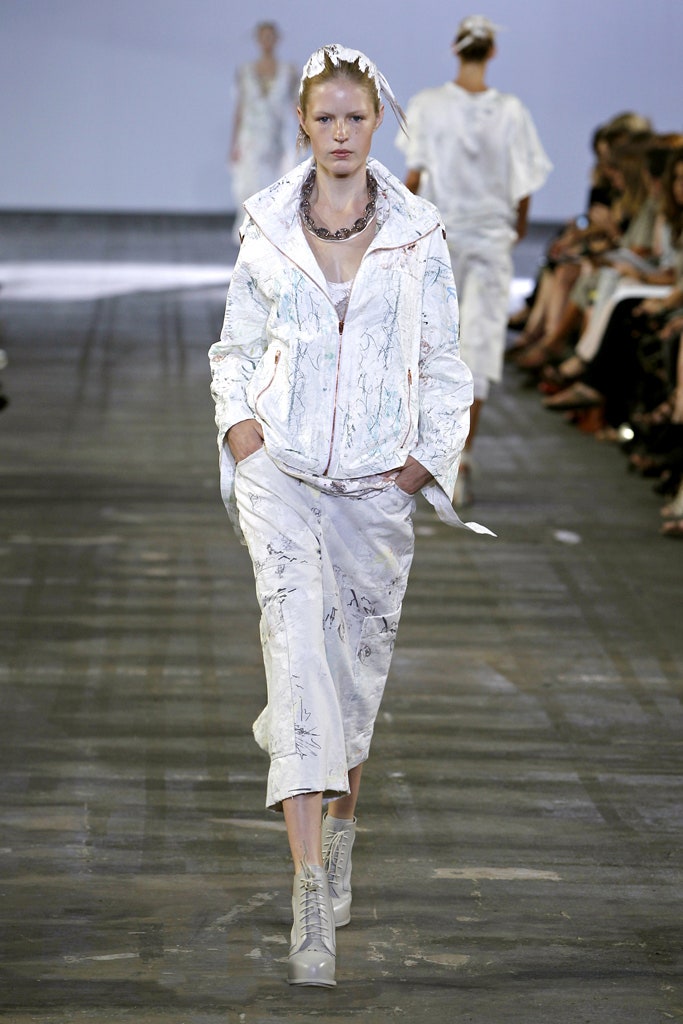 white cotton long-sleeve collared relaxed zippered printed jacket