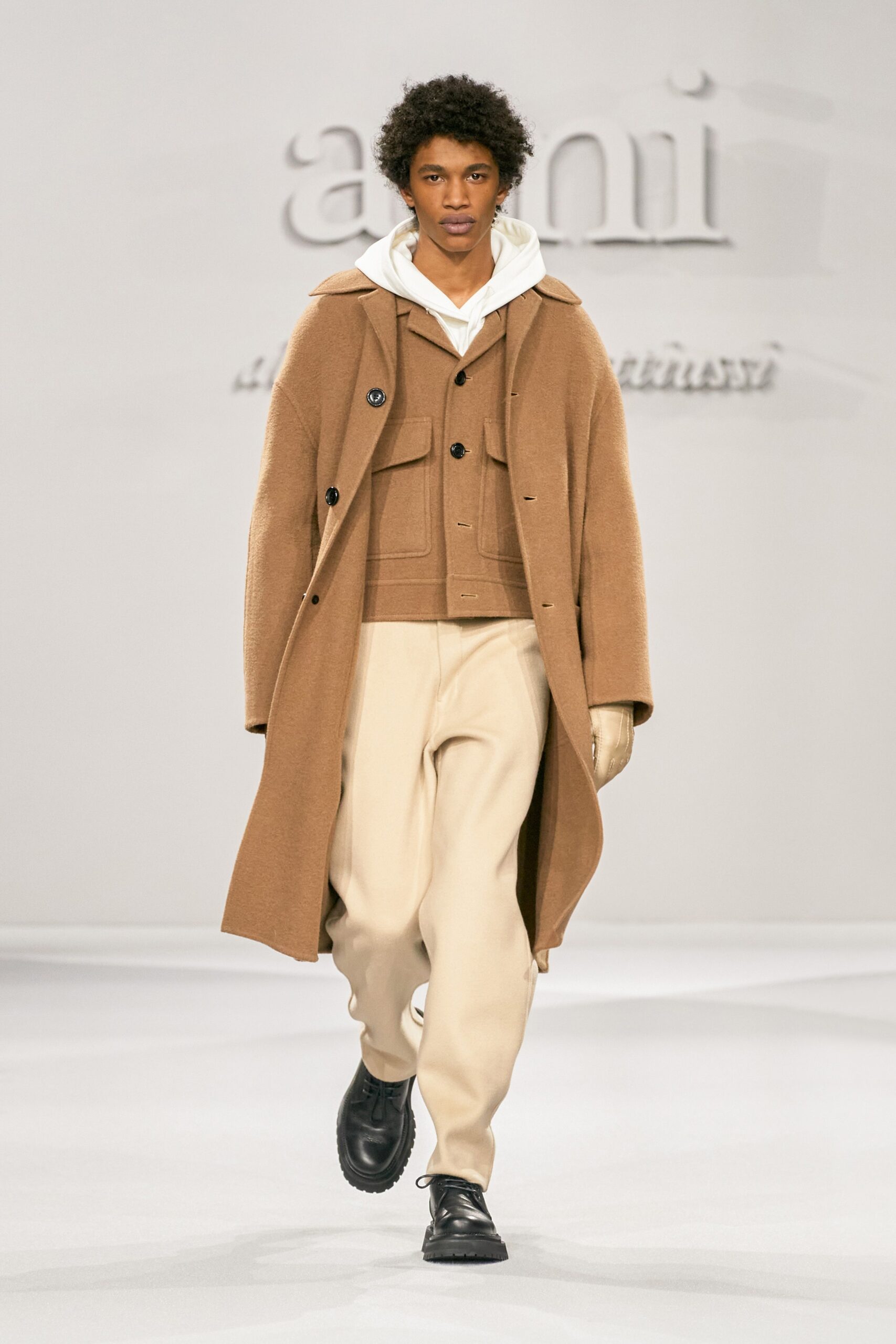 brown wool coat with beige jacket