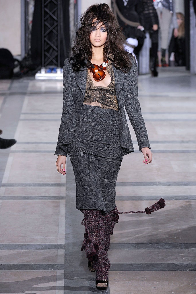gray tailored blazer and pencil skirt