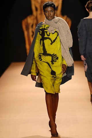yellow cotton long-sleeve v-neck relaxed printed midi dress
