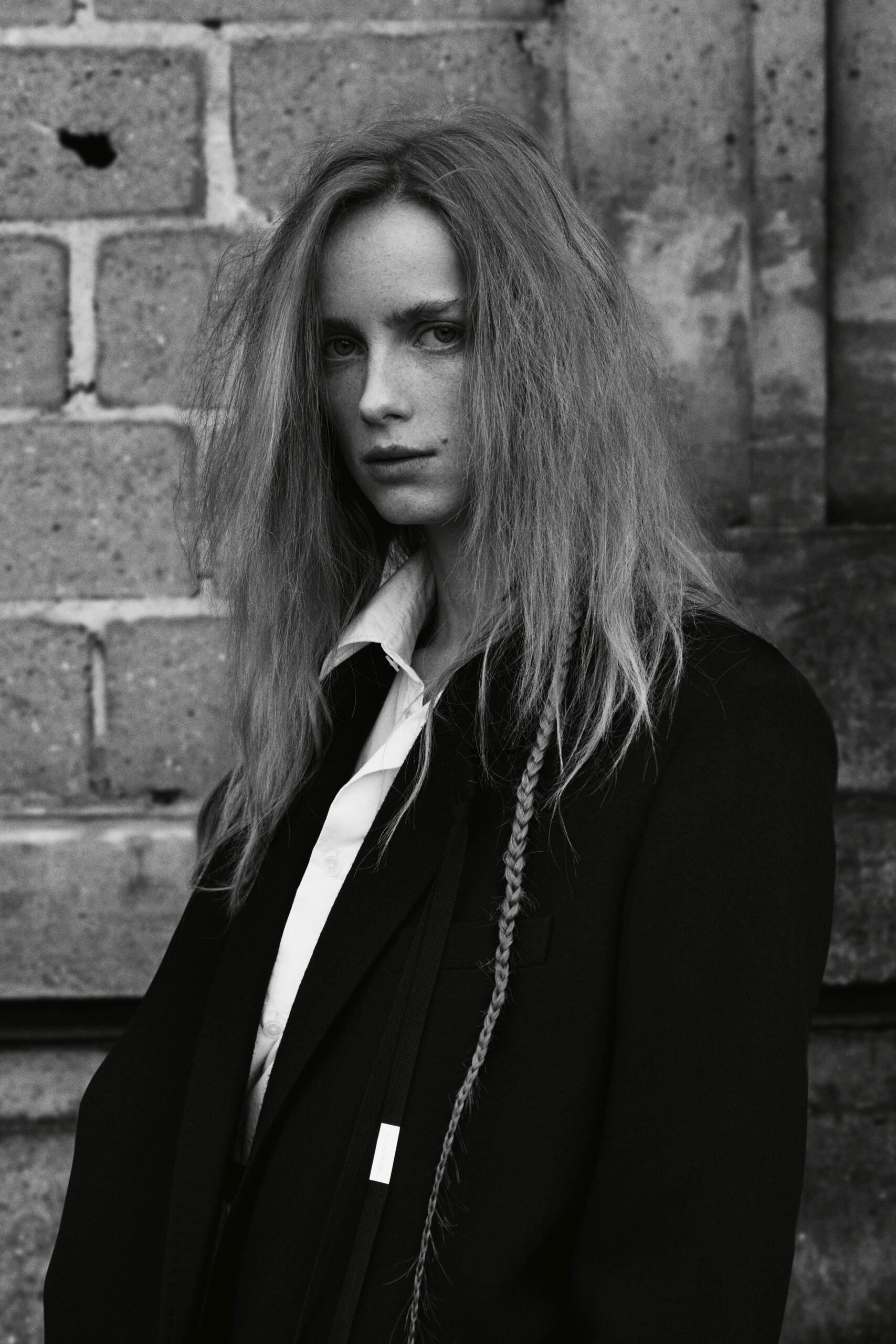 black tailored blazer and white shirt