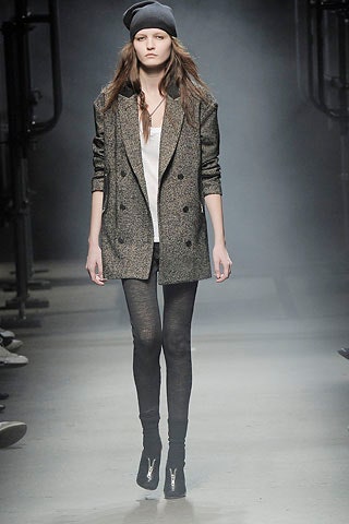 gray tweed long-sleeve collared tailored buttoned blazer