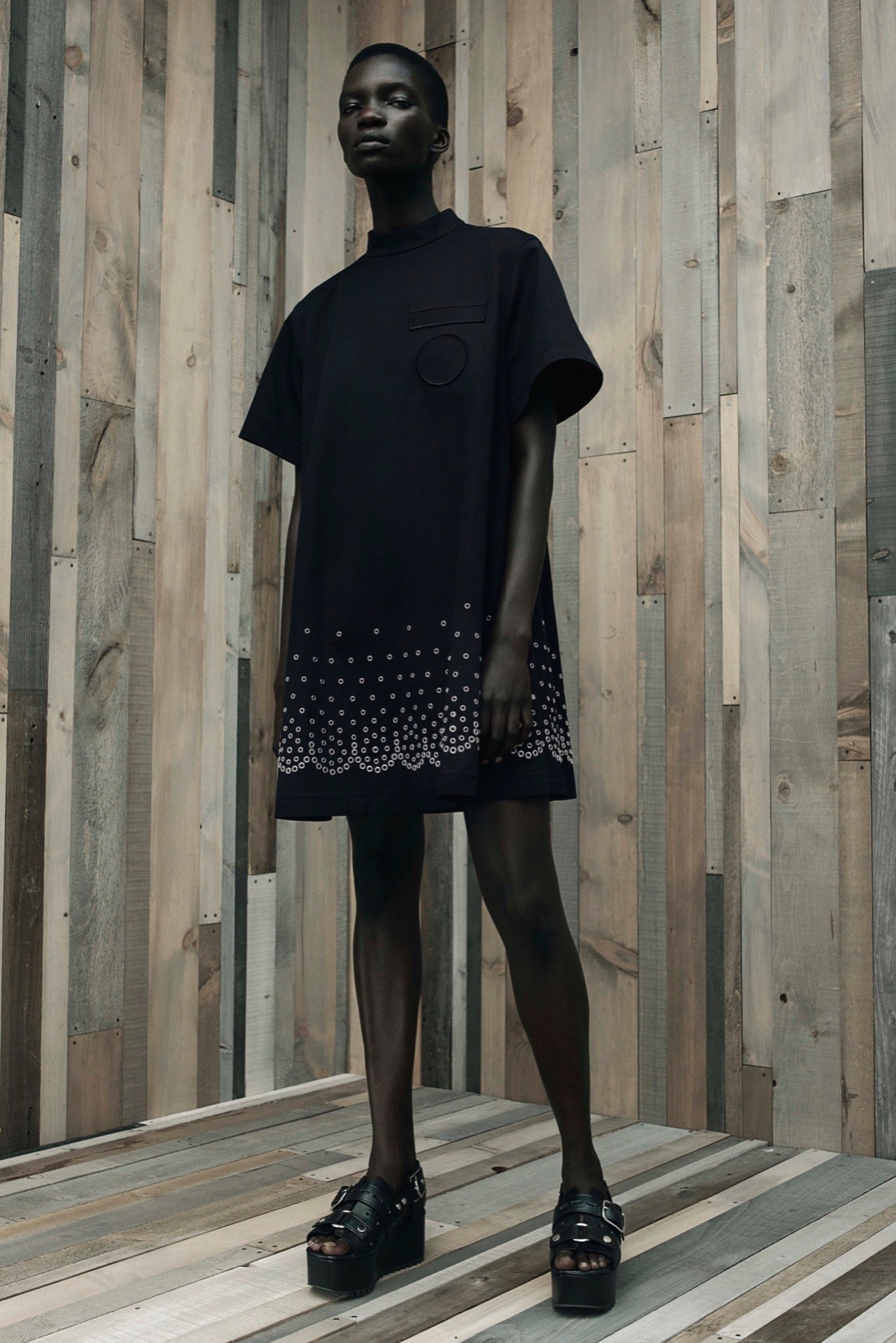 black cotton short-sleeve collared relaxed embroidered mini dress