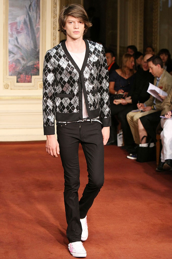 black and white checked jacket with slim pants